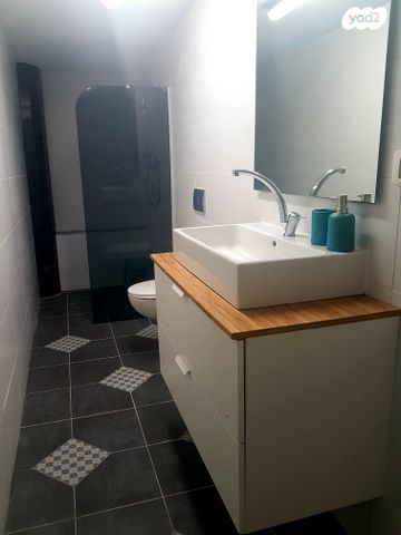 יחידת דיור, התקומה 10, האשל, עתלית