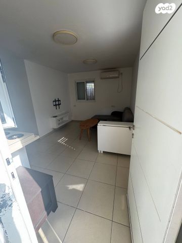 יחידת דיור, קרן היסוד 112, מרכז העיר, סביניה, הוותיקה, קרית ביאליק