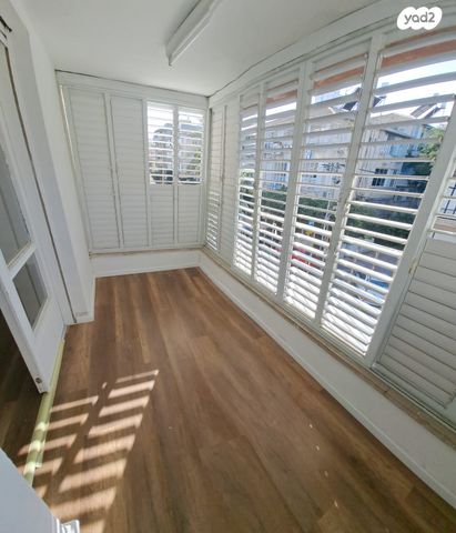 דירה, קדושי קהיר 18, רוטשילד עצמאות, בת ים