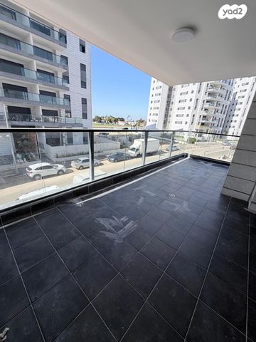 דירה, הרב מרדכי אליהו 17, כרמי הנדיב, אחוזת רוטנר, קרית מלאכי