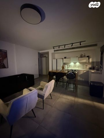 דירה, אורנה פורת 4, הרקפות, ראשון לציון