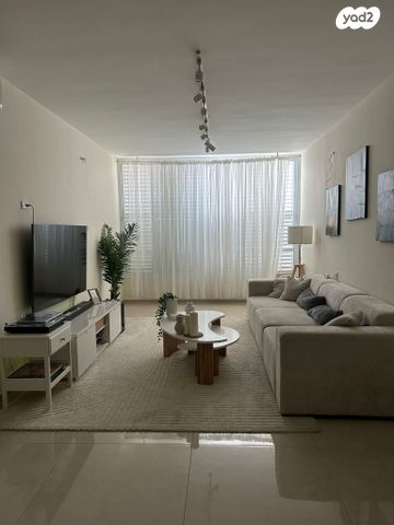 דירה, פנחס רוטנברג 3, נגבה, רמת גן