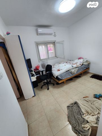 בית פרטי/ קוטג', המעגל 38, גיל עמל, הוד השרון