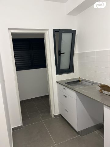 הרב מרדכי אליהו 12