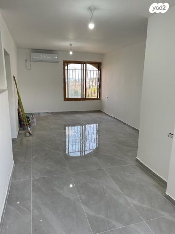 הרב לוי ביסטריצקי 220