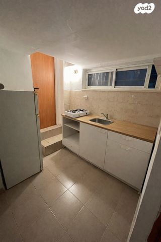 סטודיו/ לופט, הקישון 72, פלורנטין, תל אביב יפו