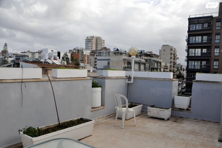 גג/ פנטהאוז, אבן גבירול 14, מרכז, הרצליה