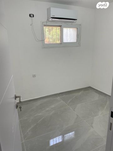 דירה, הרב לוי ביסטריצקי 220, בן גוריון כנען, צפת