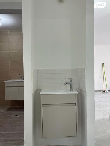 דירה, הרב לוי ביסטריצקי 220, בן גוריון כנען, צפת