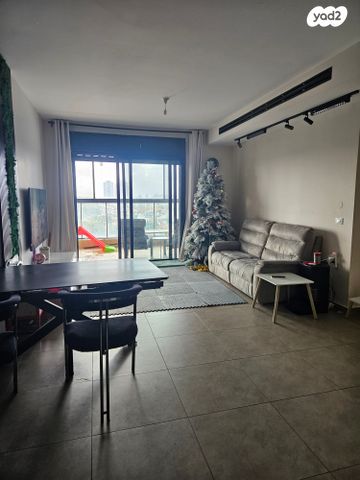 דירה, גאולה כהן 1, נאות פרס, רמלה