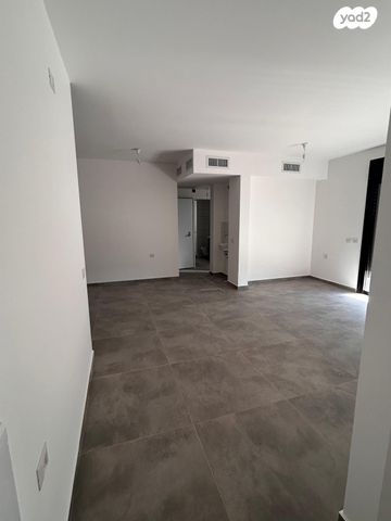 דירה, הרב ישראל גרוסמן 1, רמת אברהם, בית שמש