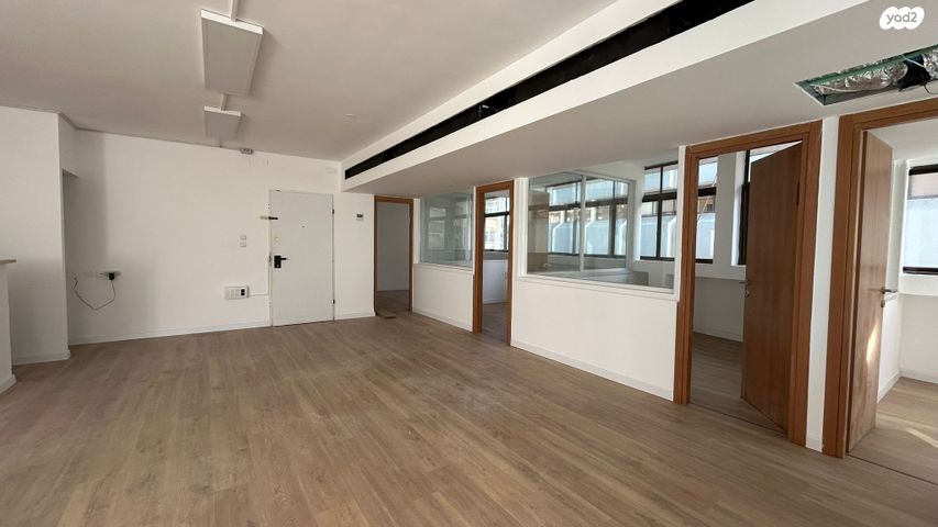 משרדים, הבונים 4, בורסה, רמת גן