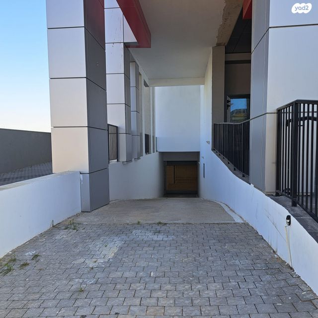 חנויות/ שטח מסחרי, האלה 30, אזור תעשיה, אבן יהודה