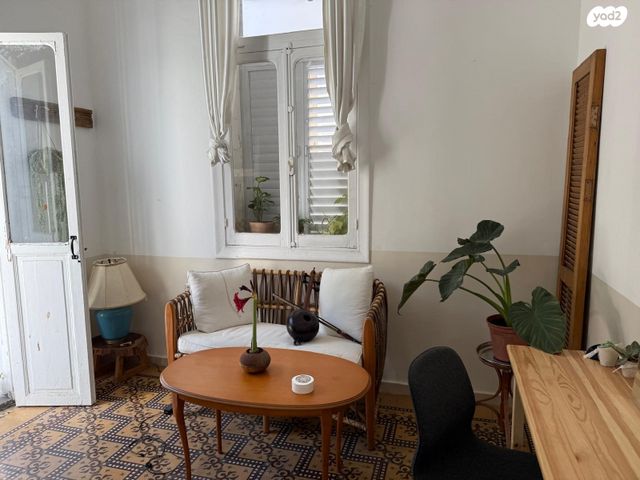 דירה, שדרות ירושלים, צהלון, שיכוני חסכון, תל אביב יפו