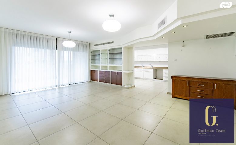 ד"ר אלכסנדר גרוטו 