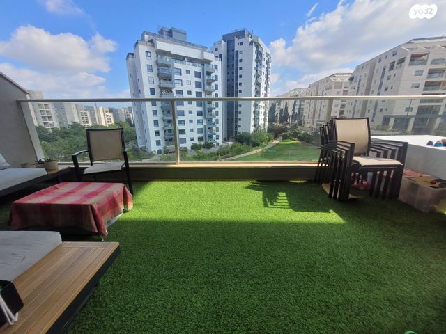 שלמה וחיה אנגל 