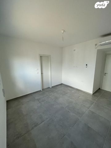 דירה, צומת סביון, קרית אונו