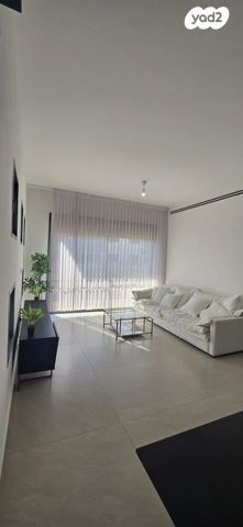 בית פרטי/ קוטג', מור, אור ים, אור עקיבא