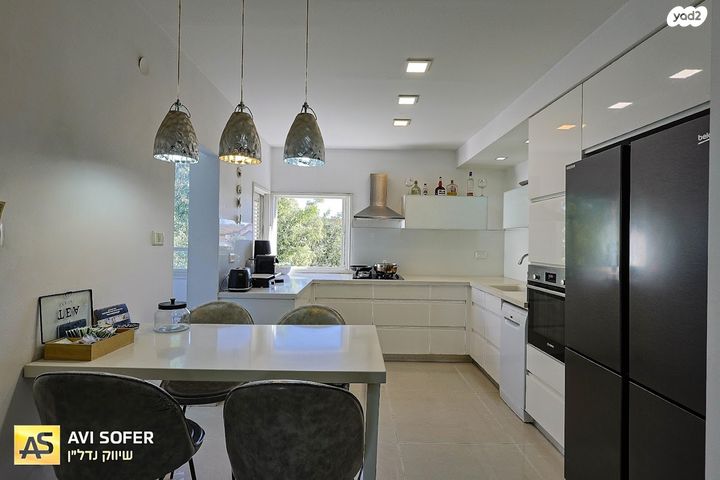 דופלקס, כפר סבא