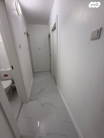 דירה, המצביאים 8, נאות יצחק, לוד