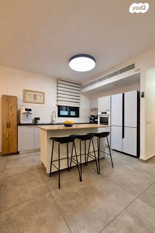 דירה, אור ים, אור עקיבא