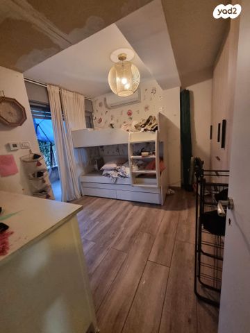 דירה, מבוא דב בר יקר, נווה יעקב, ירושלים