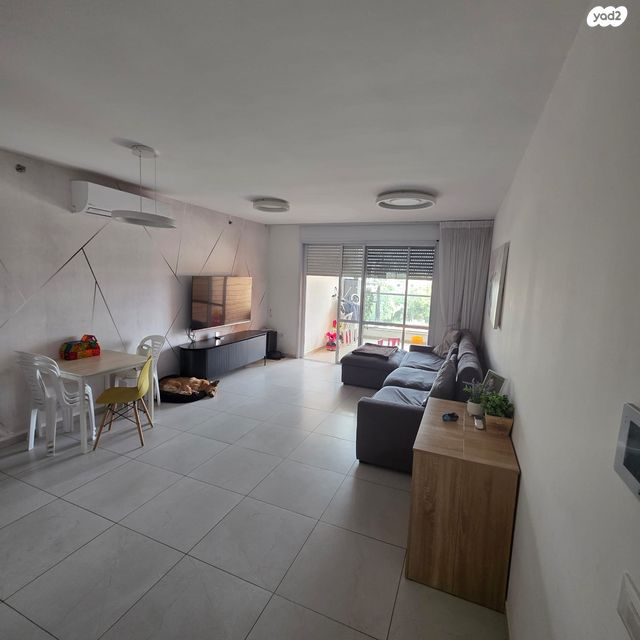 יוסף שפרינצק 