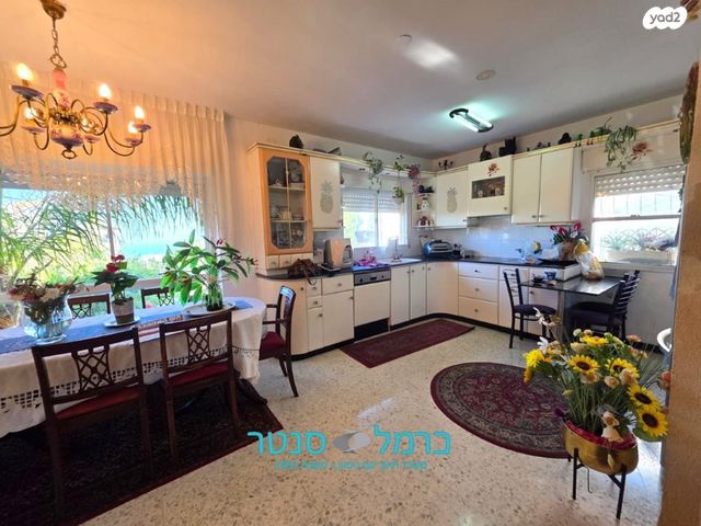 בית פרטי/ קוטג', רמת בגין, חיפה