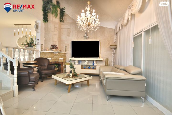 דו משפחתי, ש"י עגנון 5, קרית ים