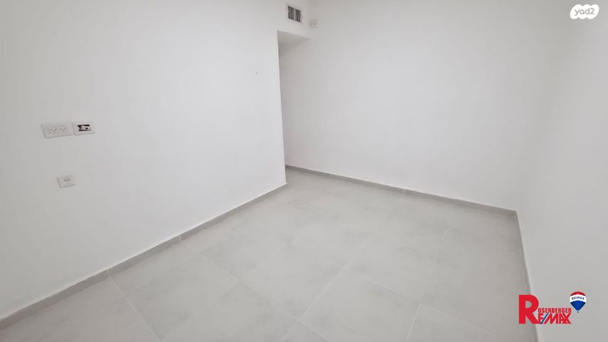 דירה, בית יוסף 8, רמב"ם, ראשון לציון