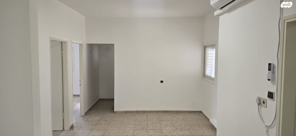 דירה, רמב"ם 26, מרכז העיר, חדרה