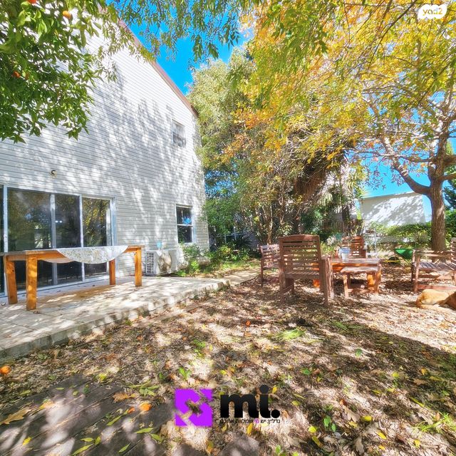 בית פרטי/ קוטג', אשכולות, שריגים, שריגים