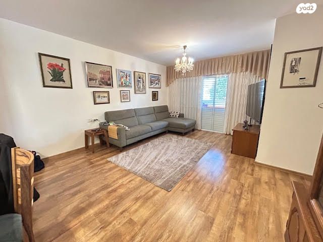 דירה, דרך מנחם בגין 40, הדר גנים, פתח תקווה