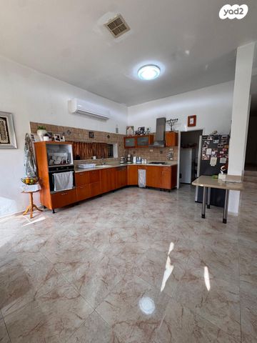 בית פרטי/ קוטג', עידו הנביא, אופקים