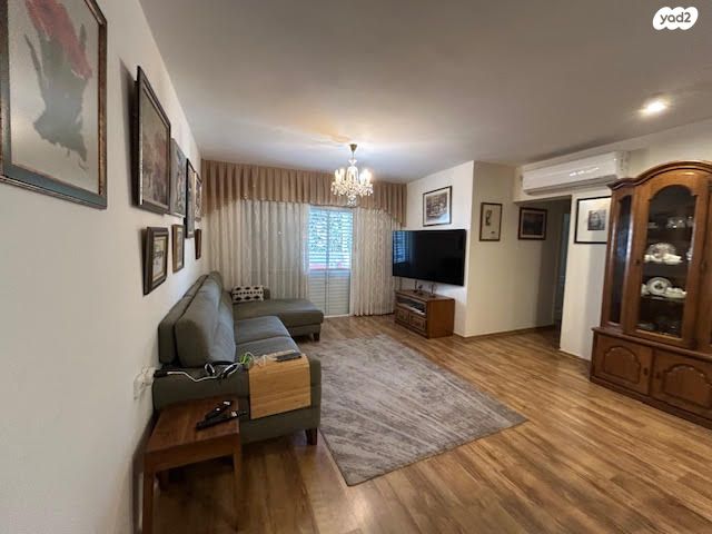 דירה, דרך מנחם בגין 40, הדר גנים, פתח תקווה