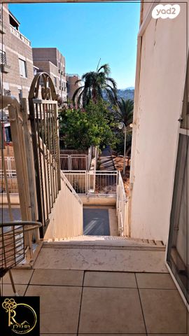 דירה, הרכס, נופי סלע, מעלה אדומים