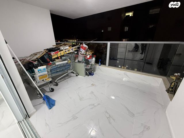 דירה, המצביאים 8, נאות יצחק, לוד