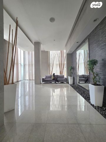 דירה, הגנים, נווה גן, רמת השרון