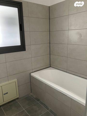 דירה, שאר העיר, מודיעין מכבים רעות