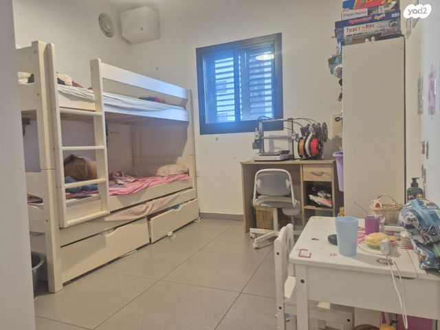 דירה, יצחק נבון, נאות אריאל שרון, קרית אונו