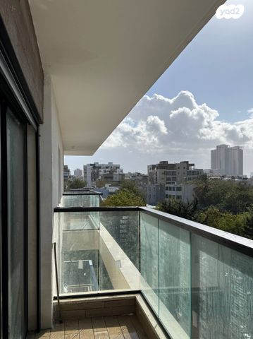 דירה, השיקמה, בת ים