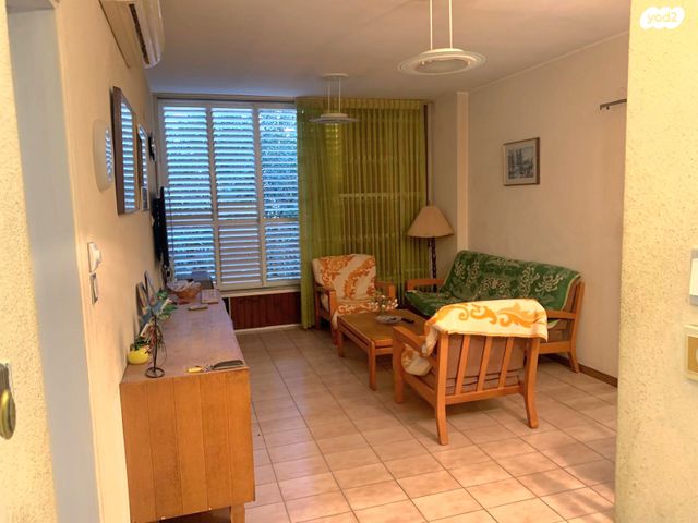 פרחי אביב 10