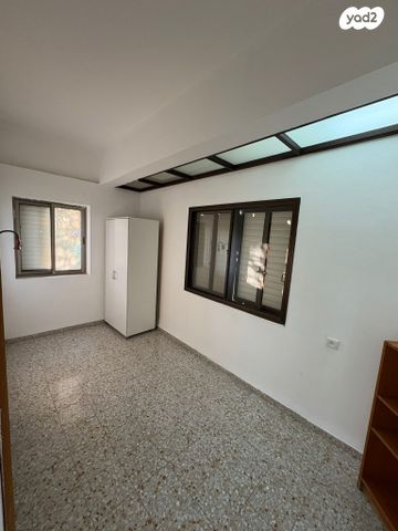 דירה, דוד פינסקי 37, כבירים, חיפה