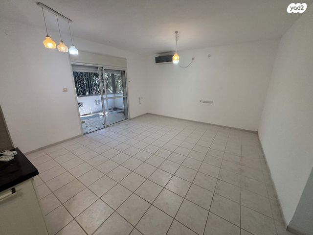 דירה, ניצן, מורד ההר, שלומי