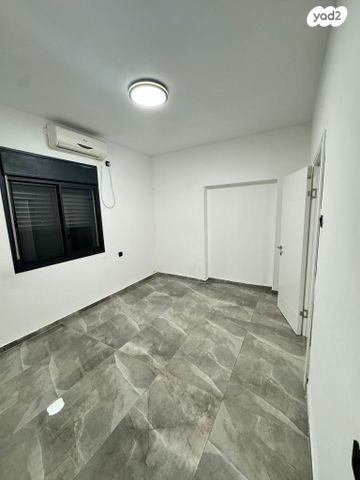 דירה, קרית אתא