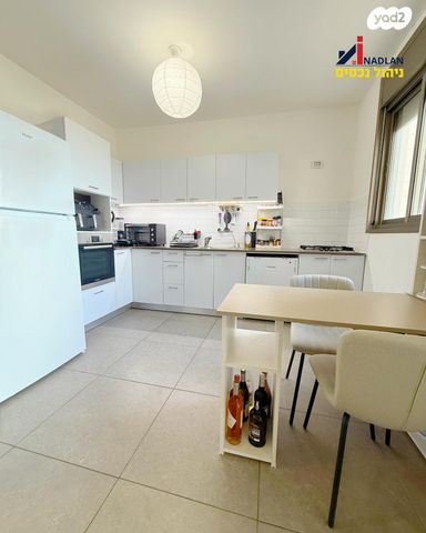 דירה, הר סיני, היובל, אור עקיבא