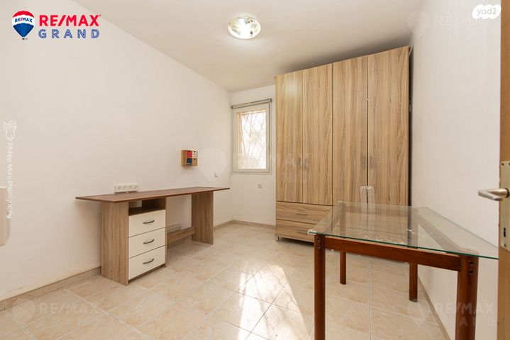 דירה, הפרחים 11, רמת בן גוריון, חיפה