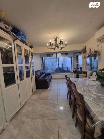 מבוא דב בר יקר 