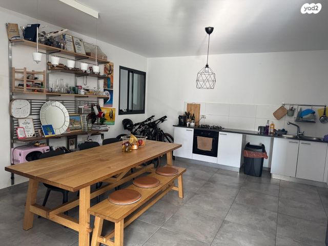 דירת גן, שדרות בפארק, שדרות