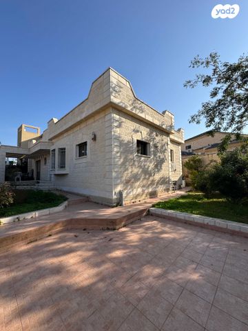 בית פרטי/ קוטג', יצחק מודעי, רמות, באר שבע